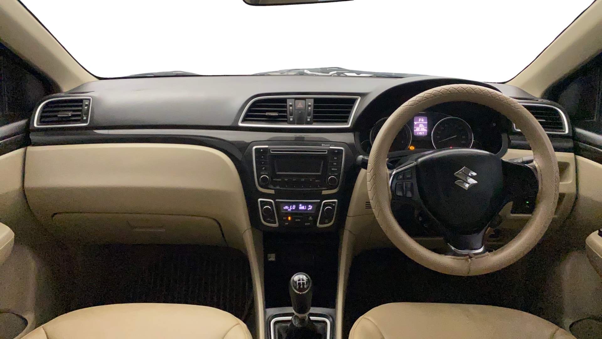 View 2017 Maruti Suzuki 1000 Base Variant Image 15 Used 2017 Maruti Suzuki 1000 Base Variant Image 15
