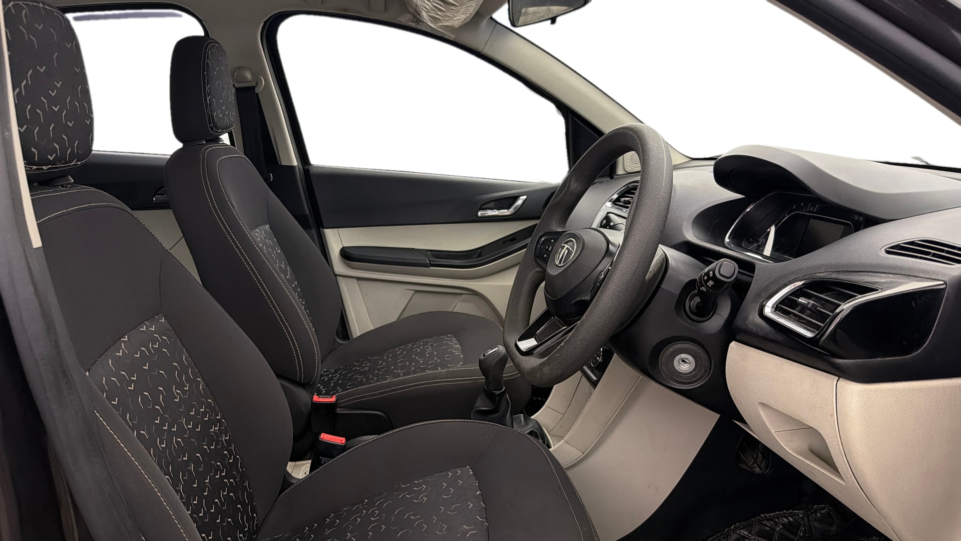 Used 2022 Tata Tiago Used 2022 Tata Tiago