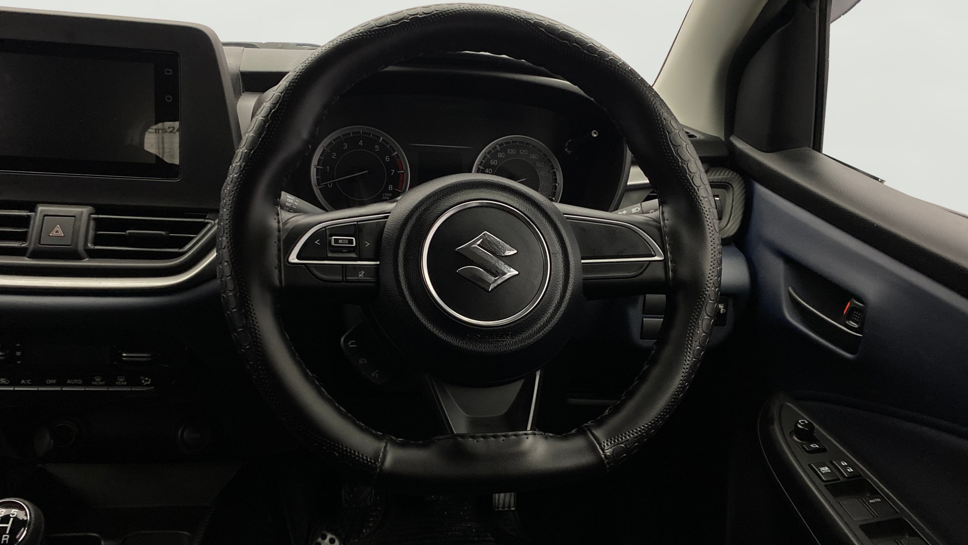 View 2025 Maruti Suzuki 1000 Base Variant Image 20 Used 2025 Maruti Suzuki 1000 Base Variant Image 20