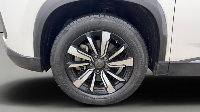 View MG Hector Image 30 Used MG Hector Image 30