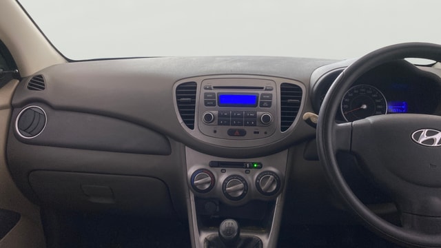 View Hyundai i10 Image 17 Used Hyundai i10 Image 17