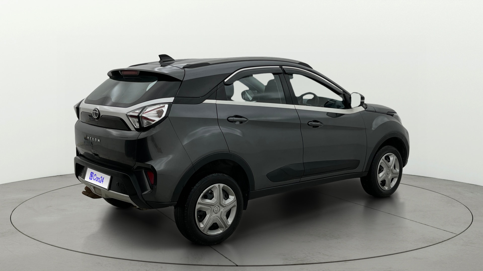 View 2021 Tata Nexon Revotron XZ Image 42 Used 2021 Tata Nexon Revotron XZ Image 42