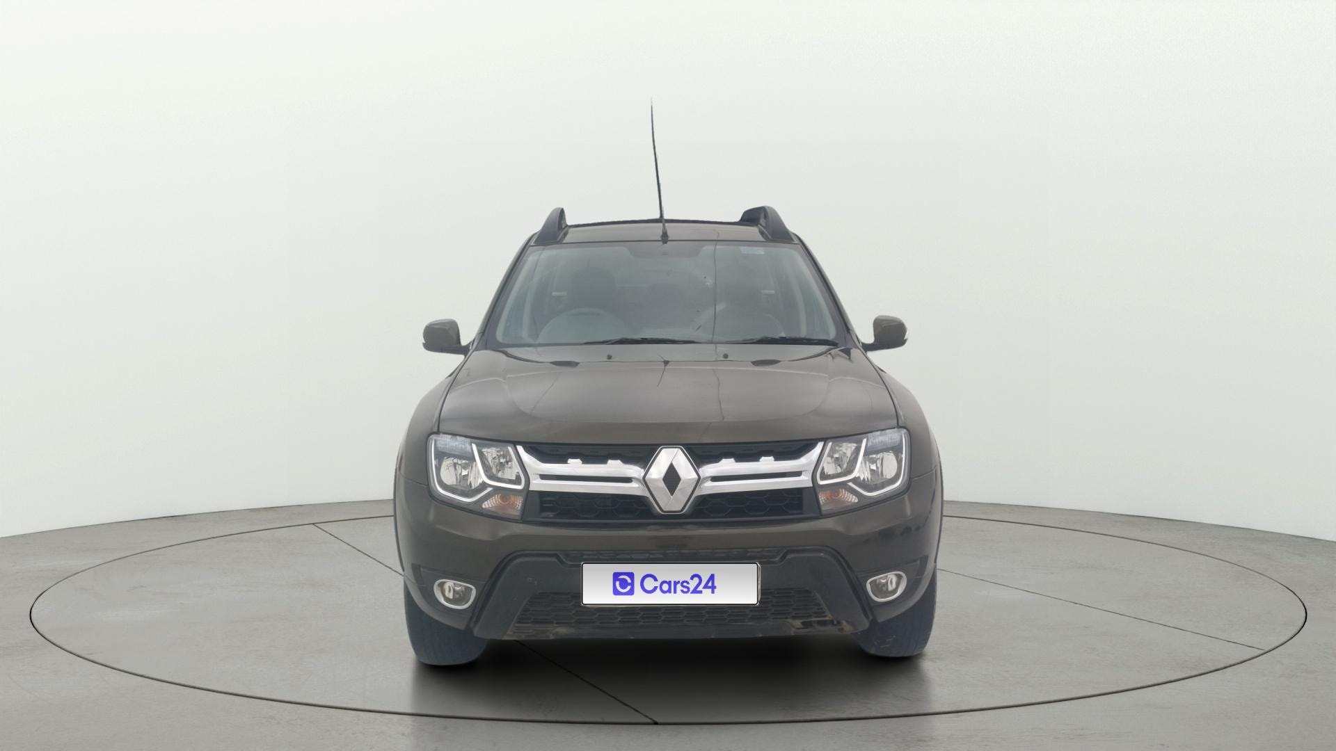 View 2017 Renault Duster Petrol RXL Image 1 Used 2017 Renault Duster Petrol RXL Image 1