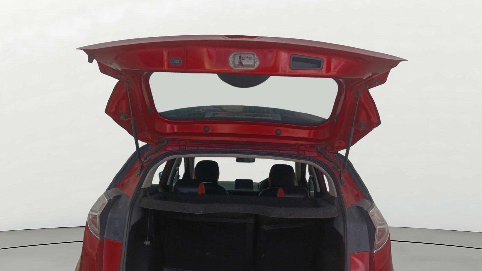 View 2018 Tata Nexon Revotron XE Image 16 Used 2018 Tata Nexon Revotron XE Image 16