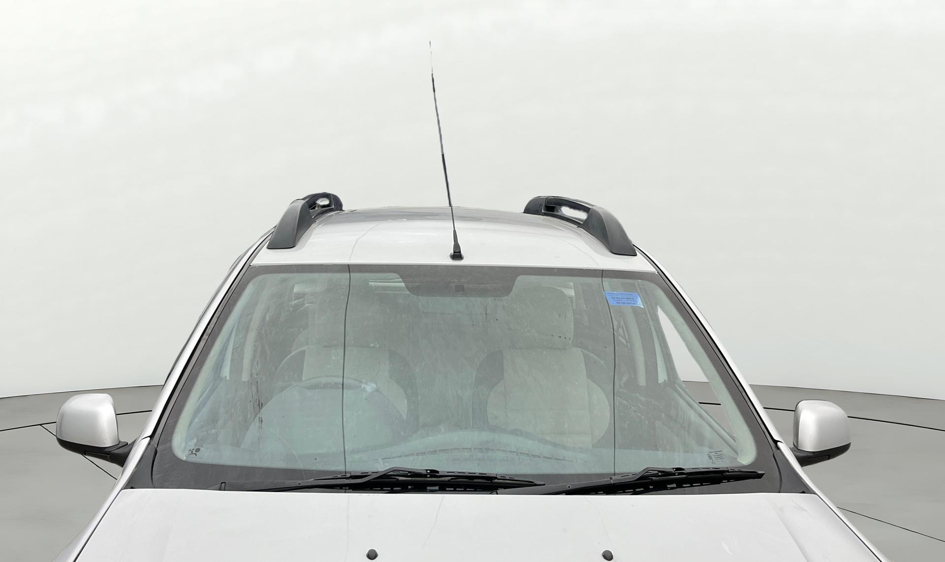 View 2014 Renault Duster Petrol RXL Image 29 Used 2014 Renault Duster Petrol RXL Image 29