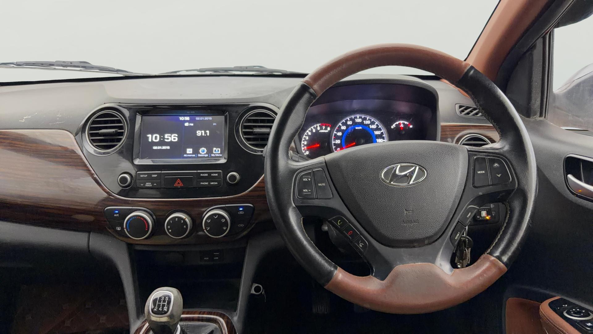 View 2019 Hyundai Grand i10 Sportz 1.2 Kappa Image 20 Used 2019 Hyundai Grand i10 Sportz 1.2 Kappa Image 20