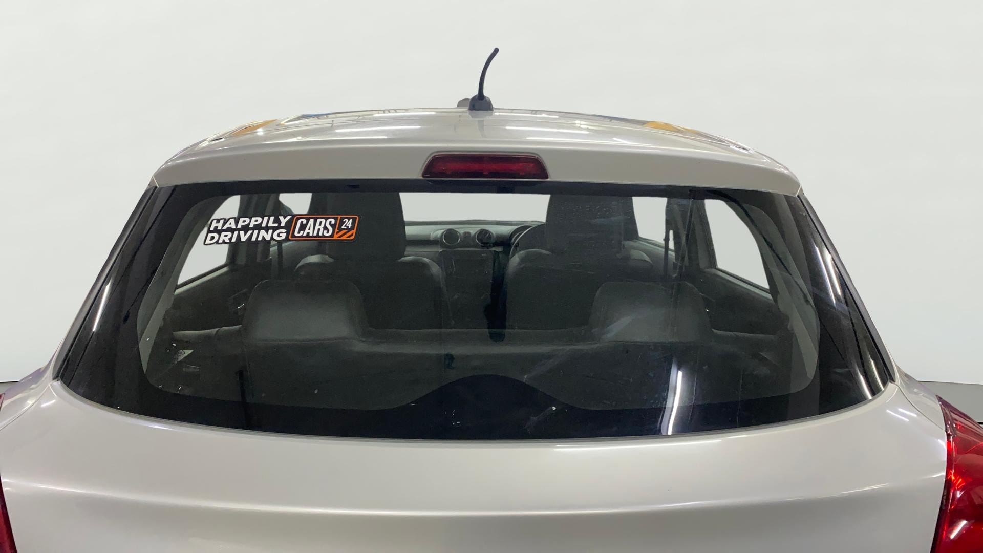 View 2020 Maruti Suzuki 1000 Base Variant Image 3 Used 2020 Maruti Suzuki 1000 Base Variant Image 3