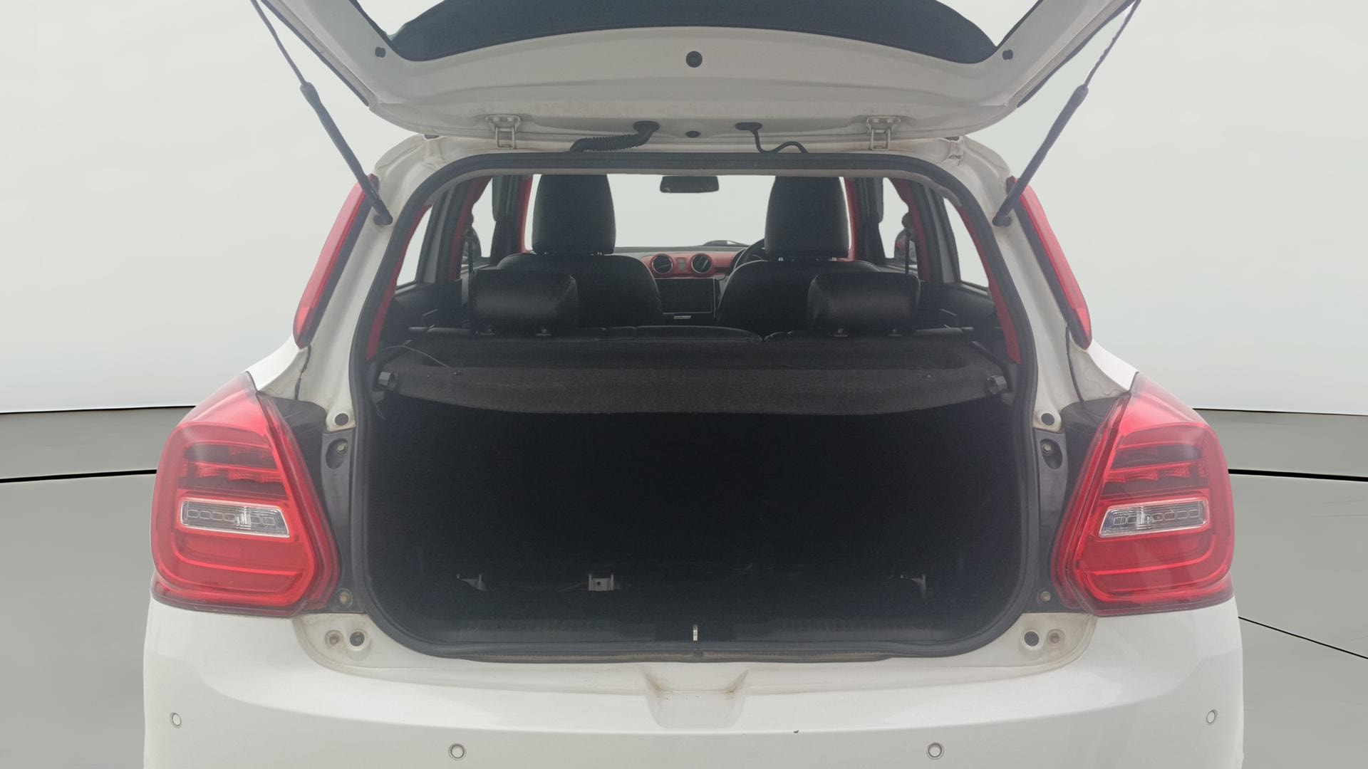 View 2019 Maruti Suzuki 1000 Base Variant Image 40 Used 2019 Maruti Suzuki 1000 Base Variant Image 40