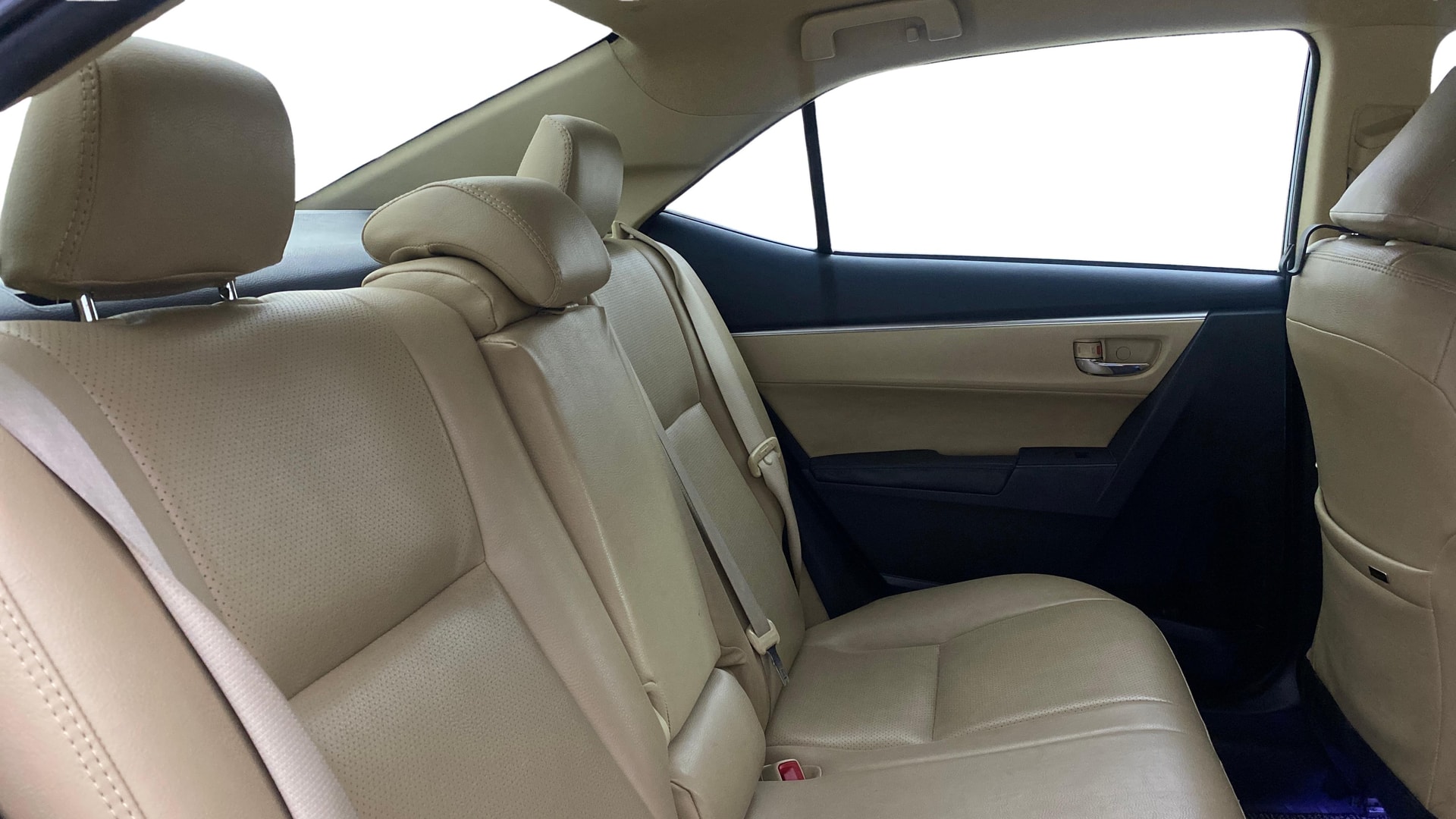 View 2018 Toyota Corolla Altis 1.8 G CVT Image 29 Used 2018 Toyota Corolla Altis 1.8 G CVT Image 29