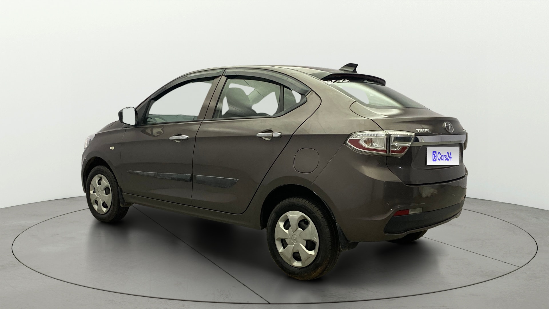 View 2020 Tata Tigor XE Diesel Image 2 Used 2020 Tata Tigor XE Diesel Image 2