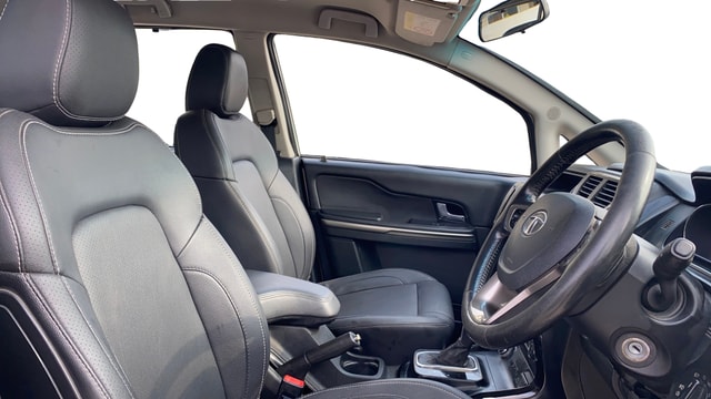 View Tata Hexa Image 19 Used Tata Hexa Image 19