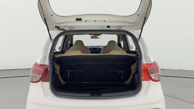 View Hyundai Grand i10 Image 36 Used Hyundai Grand i10 Image 36