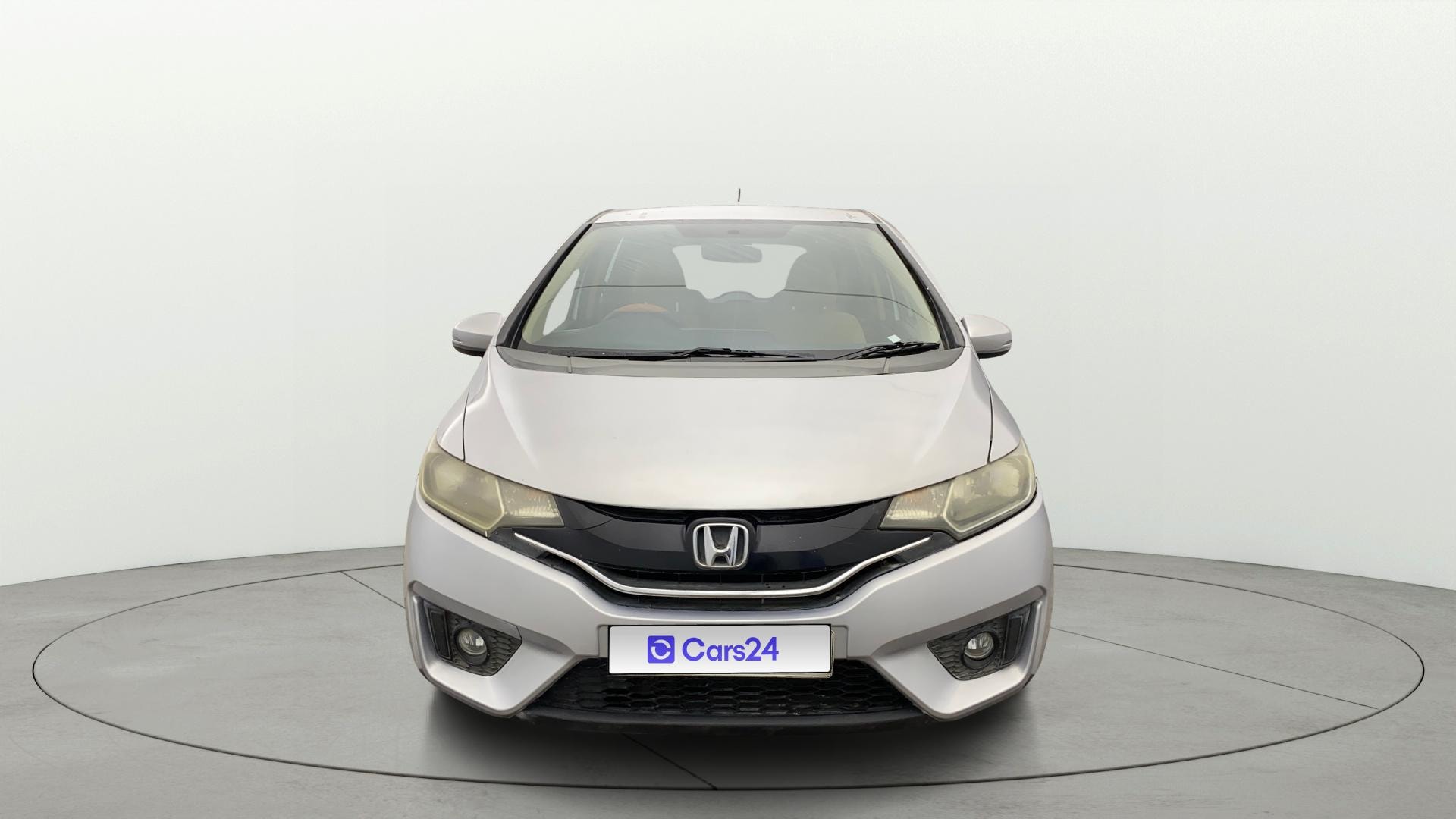 View 2015 Honda Jazz E MT Diesel Image 1 Used 2015 Honda Jazz E MT Diesel Image 1