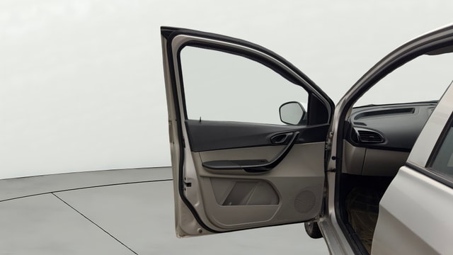 View Tata Tiago Image 30 Used Tata Tiago Image 30
