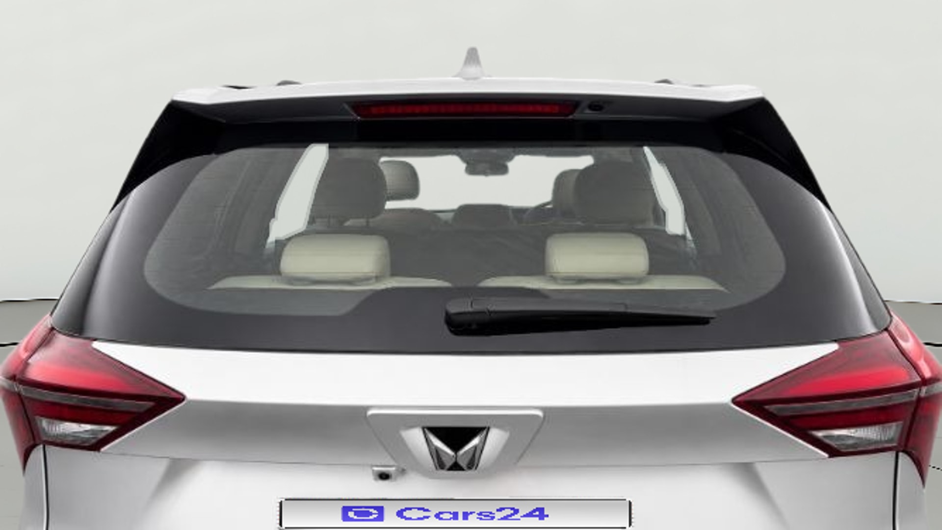 Used 2022 Mahindra XUV700 Used 2022 Mahindra XUV700