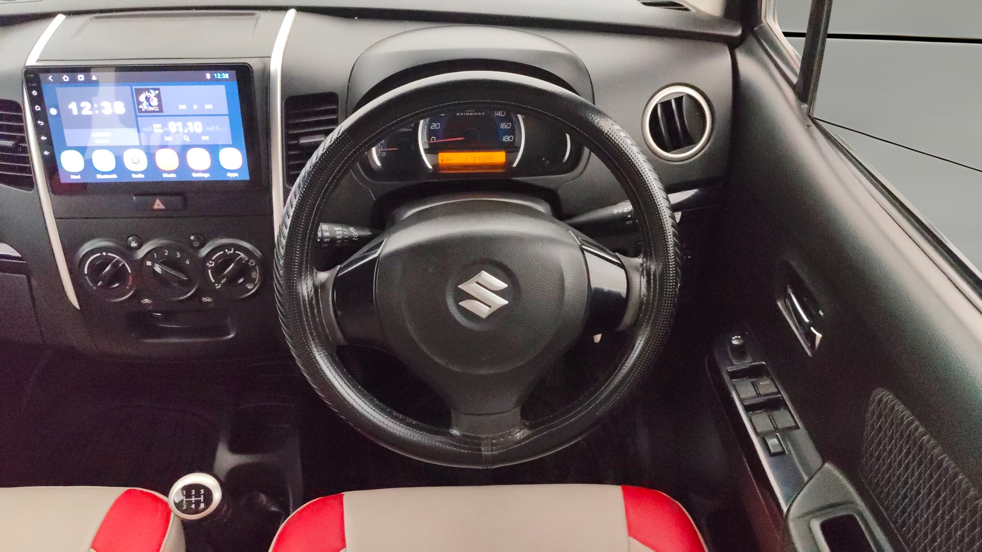 View 2015 Maruti Suzuki Stingray LXI Image 12 Used 2015 Maruti Suzuki Stingray LXI Image 12