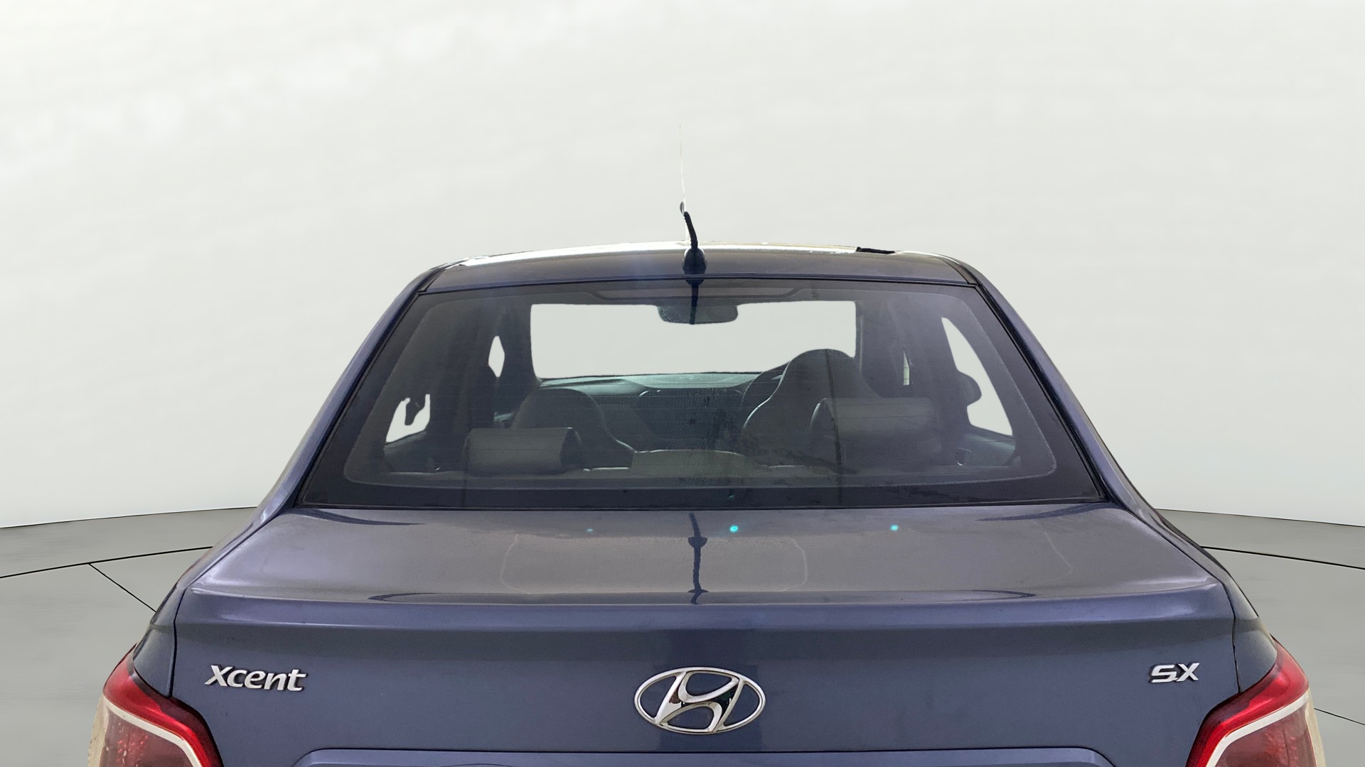 View 2016 Hyundai Xcent SX Petrol Image 4 Used 2016 Hyundai Xcent SX Petrol Image 4