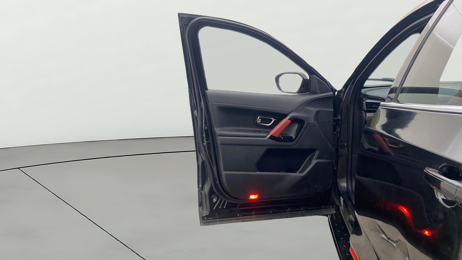 View 2023 Tata Harrier XE Image 39 Used 2023 Tata Harrier XE Image 39