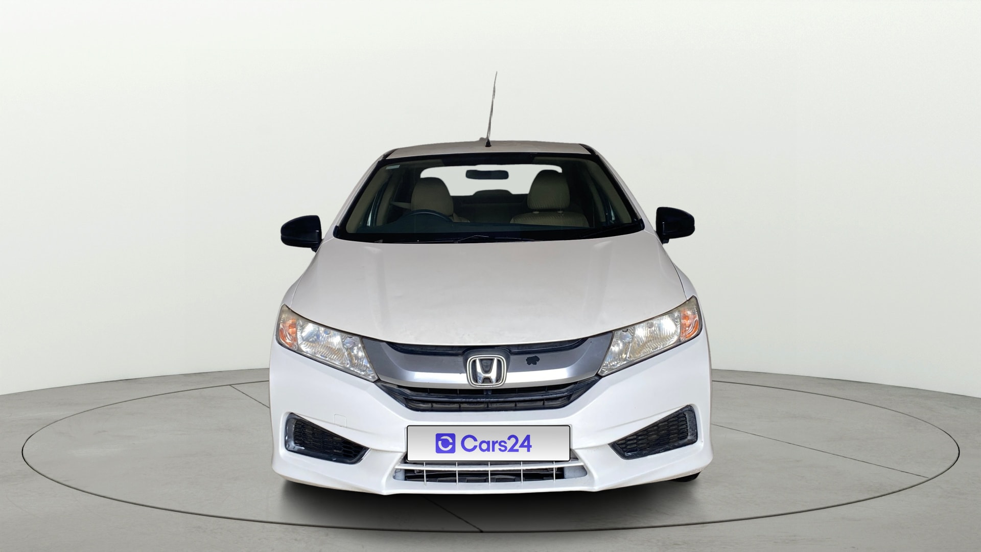 View 2015 Honda City ZX MT Diesel Anniversary Edition Image 1 Used 2015 Honda City ZX MT Diesel Anniversary Edition Image 1