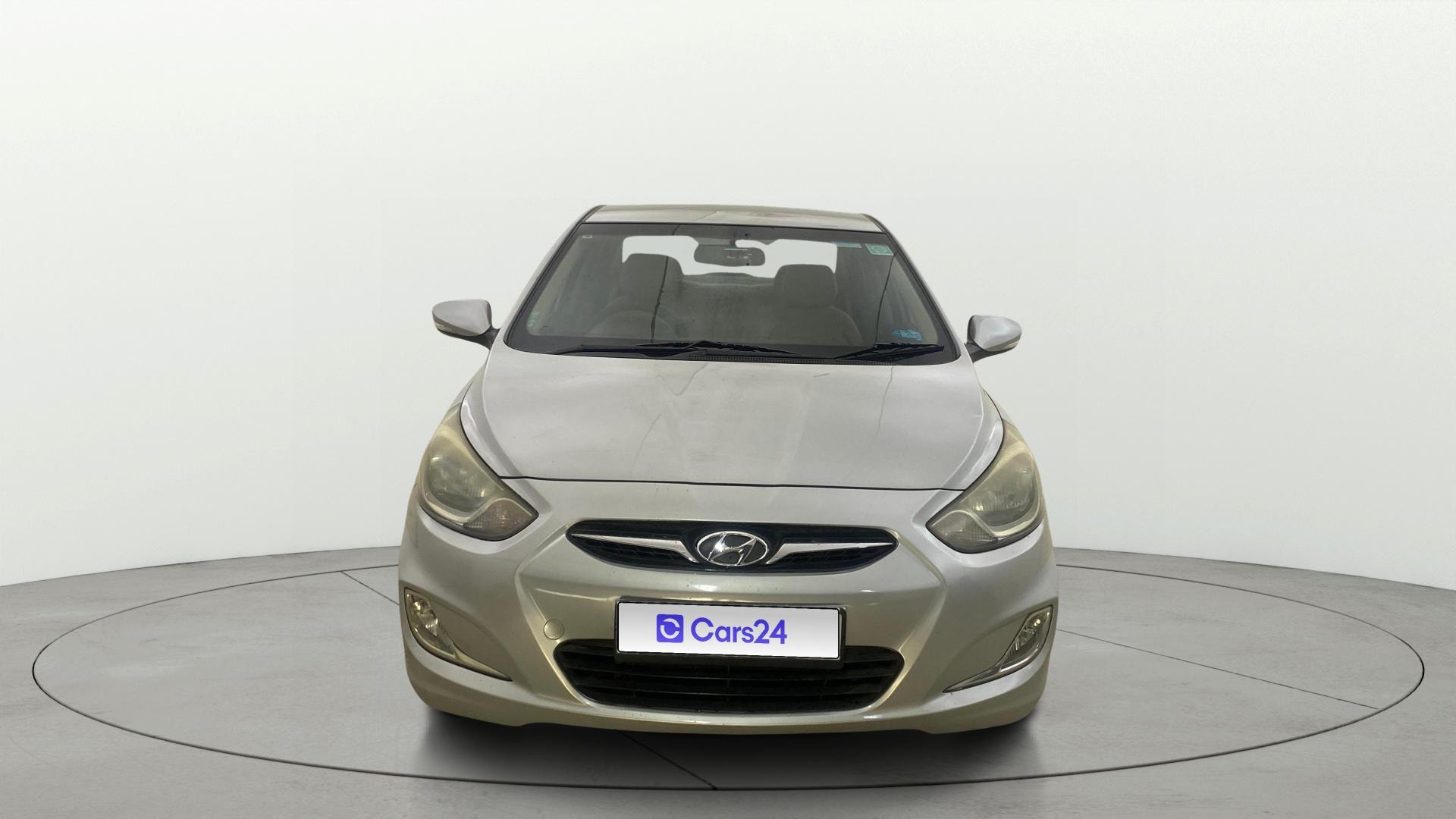 View 2013 Hyundai Fluidic Verna 1.6 VTVT SX Image 1 Used 2013 Hyundai Fluidic Verna 1.6 VTVT SX Image 1