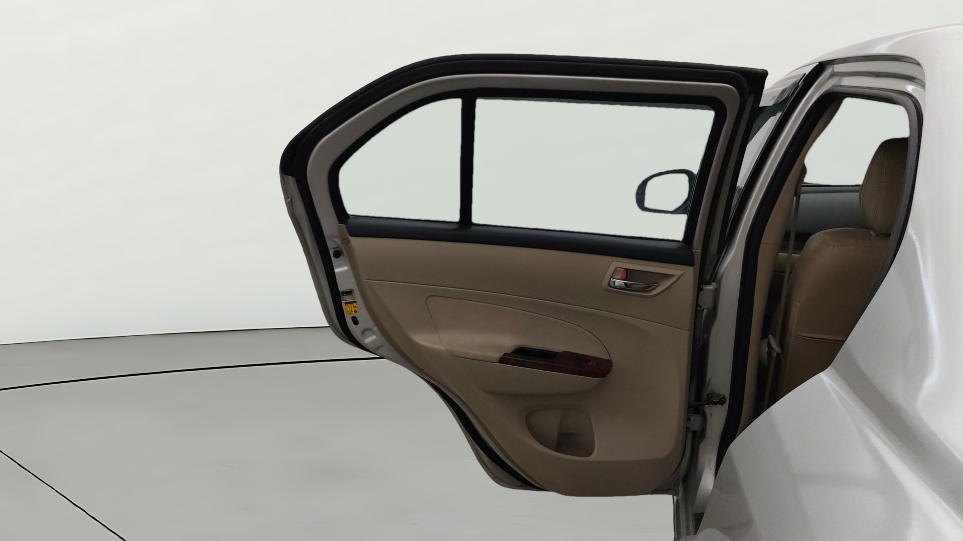 View 2016 Maruti Suzuki 1000 Base Variant Image 14 Used 2016 Maruti Suzuki 1000 Base Variant Image 14