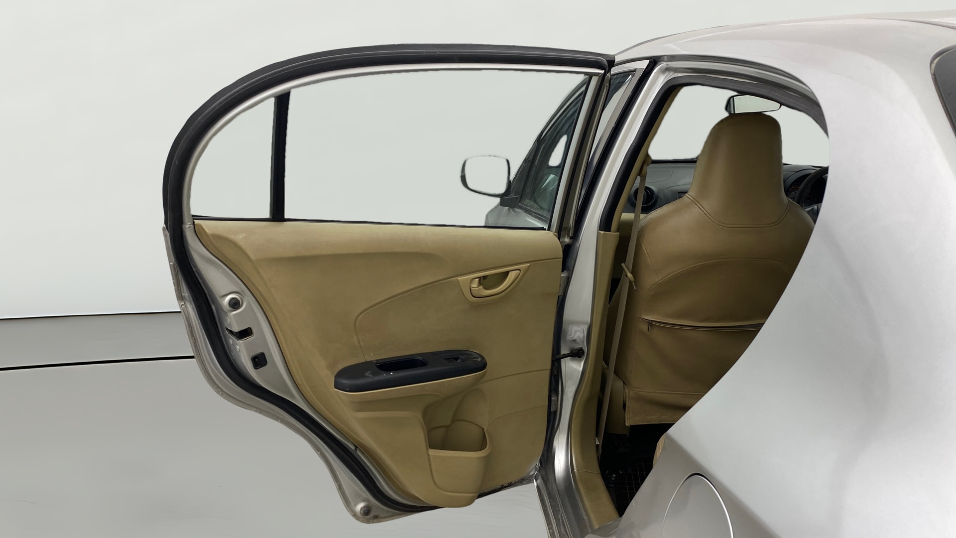 View 2014 Honda Amaze E MT Petrol BS IV Image 22 Used 2014 Honda Amaze E MT Petrol BS IV Image 22