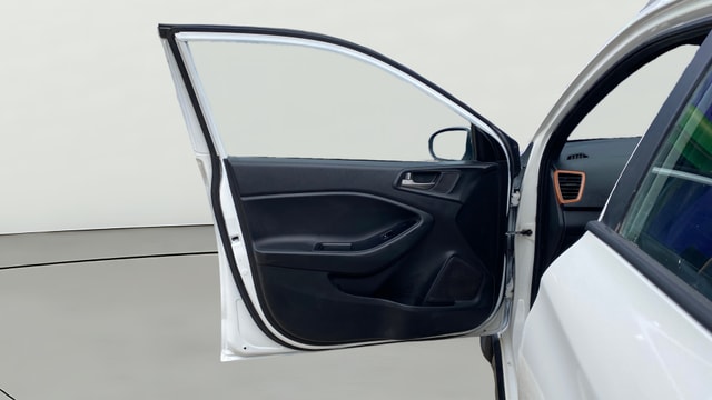 View Hyundai i20 Active Image 32 Used Hyundai i20 Active Image 32