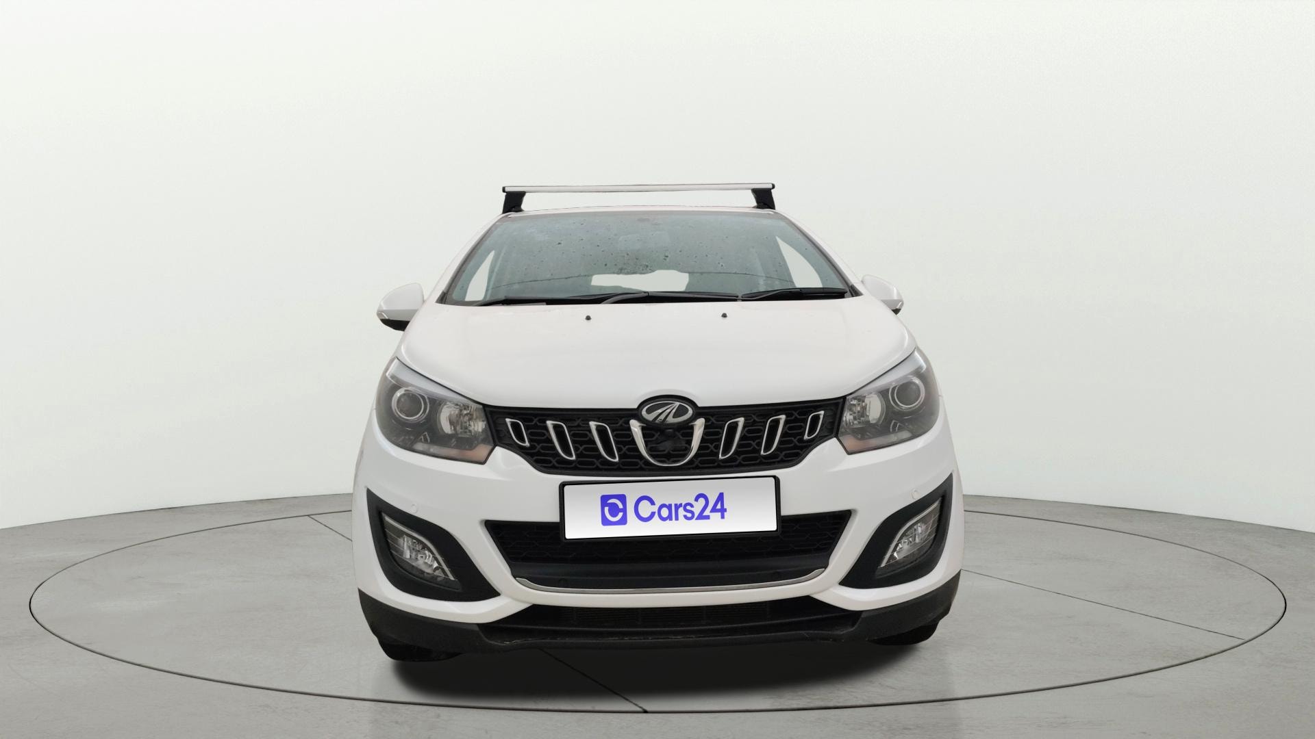 Used 2025 Mahindra Marazzo Used 2025 Mahindra Marazzo