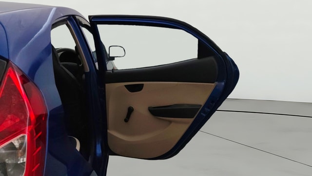 View Hyundai EON Image 7 Used Hyundai EON Image 7