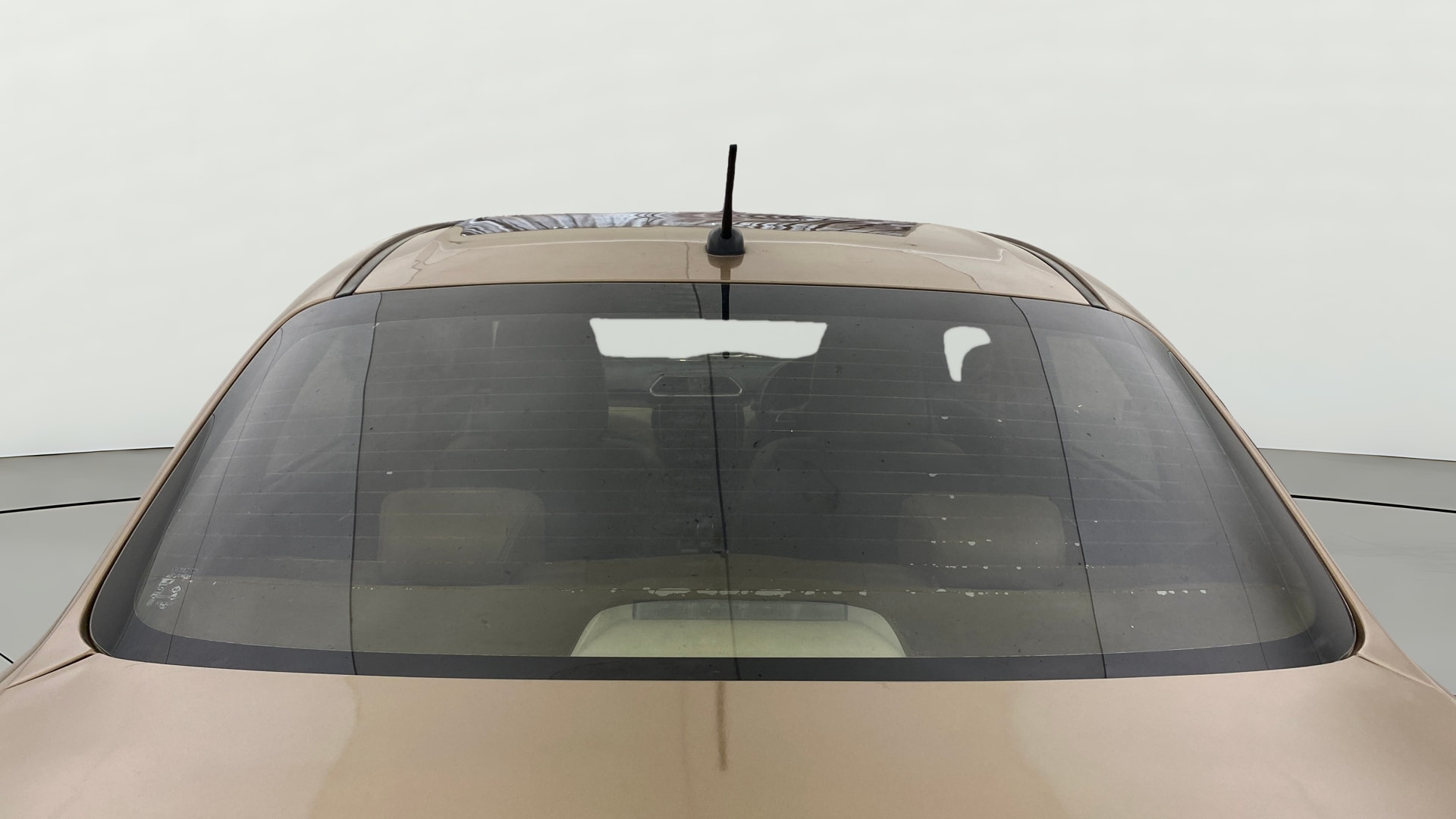 View 2019 Maruti Suzuki 1000 Base Variant Image 4 Used 2019 Maruti Suzuki 1000 Base Variant Image 4