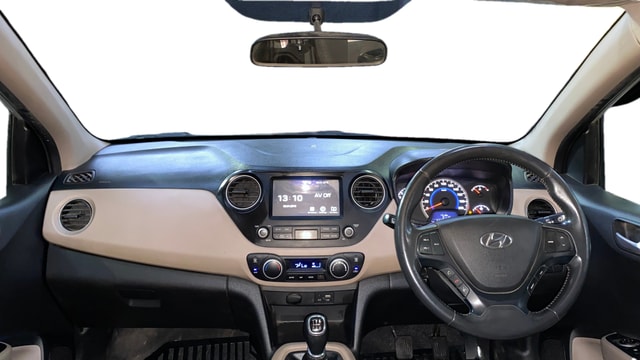 View Hyundai Grand i10 Image 30 Used Hyundai Grand i10 Image 30