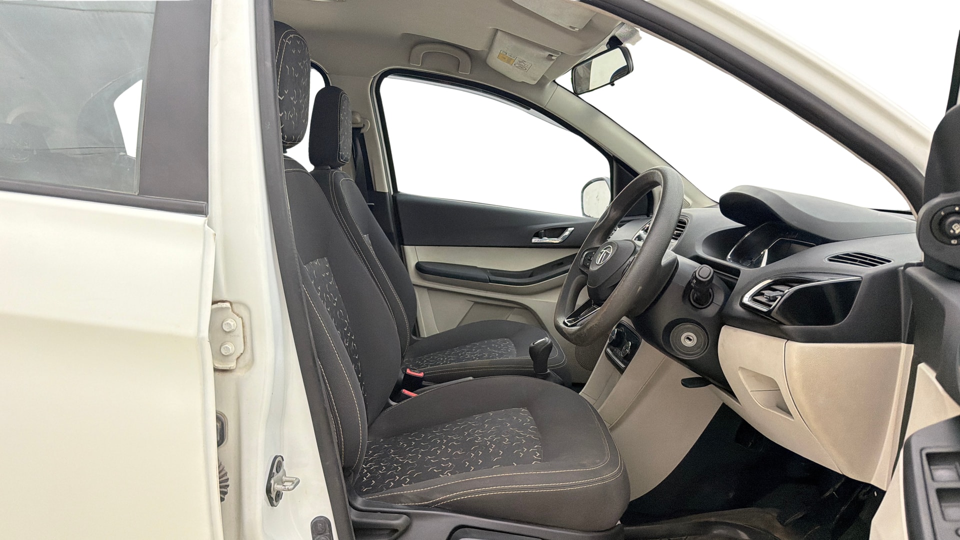 Used 2022 Tata Tiago Used 2022 Tata Tiago