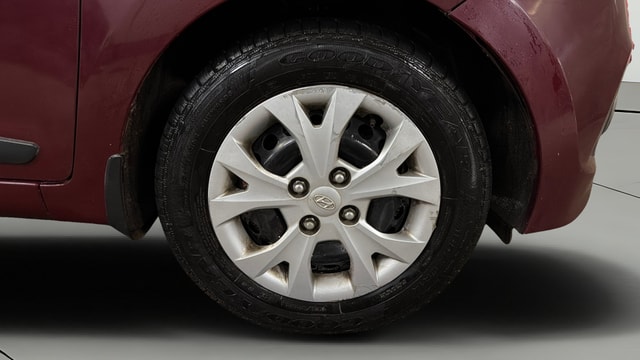 View Hyundai Grand i10 Image 39 Used Hyundai Grand i10 Image 39