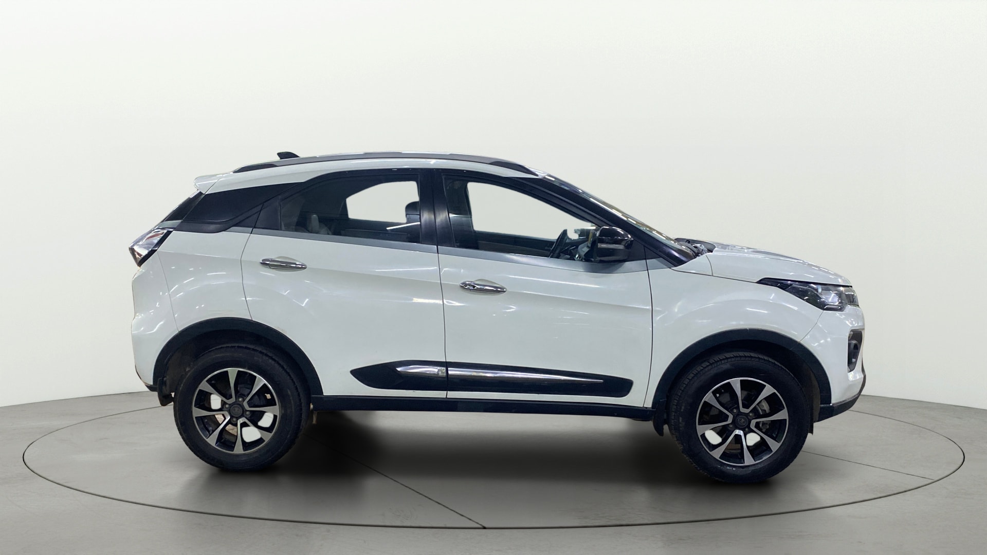 View 2020 Tata Nexon Revotron XZ Plus Luxs Jet Edition Image 28 Used 2020 Tata Nexon Revotron XZ Plus Luxs Jet Edition Image 28
