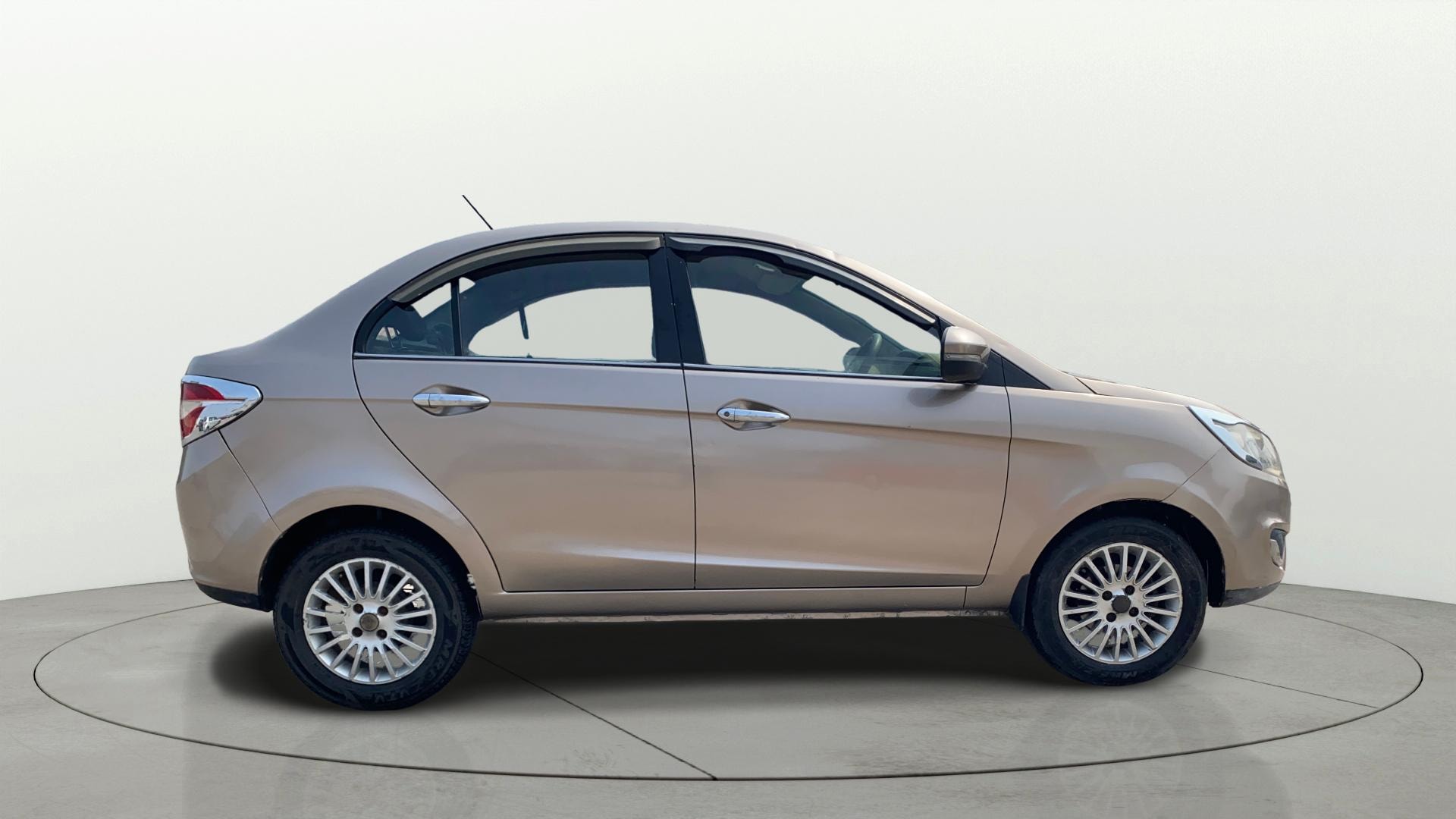 View 2015 Tata Zest Premio Image 25 Used 2015 Tata Zest Premio Image 25