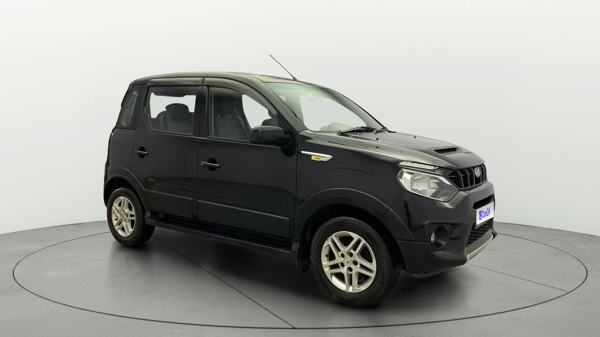 Used 2016 Mahindra NuvoSport Used 2016 Mahindra NuvoSport