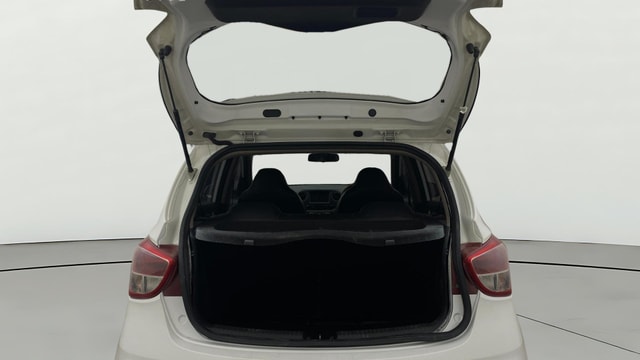 View Hyundai Grand i10 Image 37 Used Hyundai Grand i10 Image 37