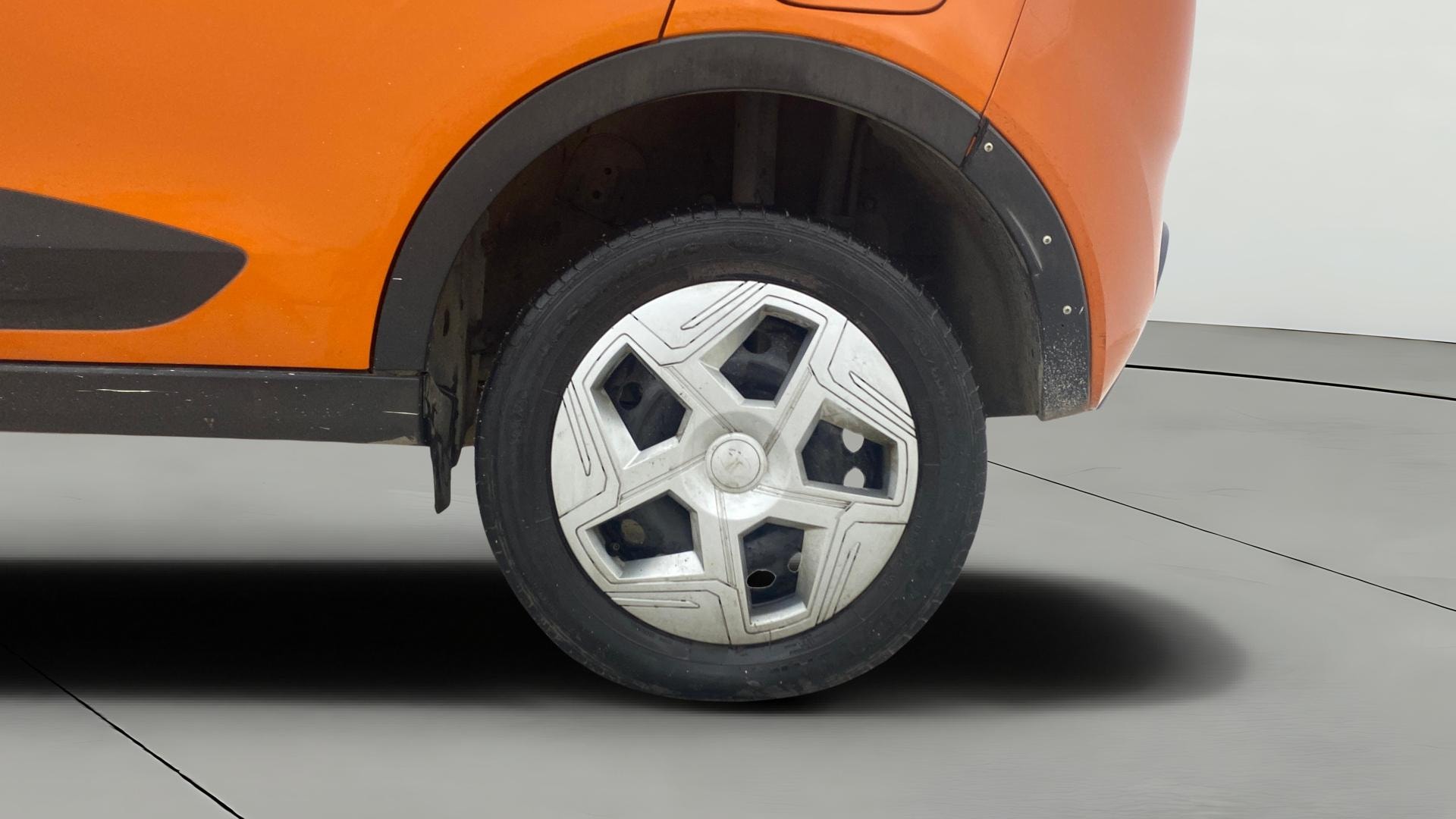 View 2019 Tata Nexon Revotron XM Image 11 Used 2019 Tata Nexon Revotron XM Image 11