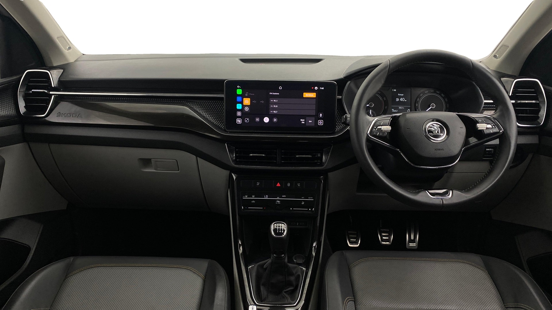 View 2021 Skoda Kushaq Style 1.0 TSI MT Image 16 Used 2021 Skoda Kushaq Style 1.0 TSI MT Image 16