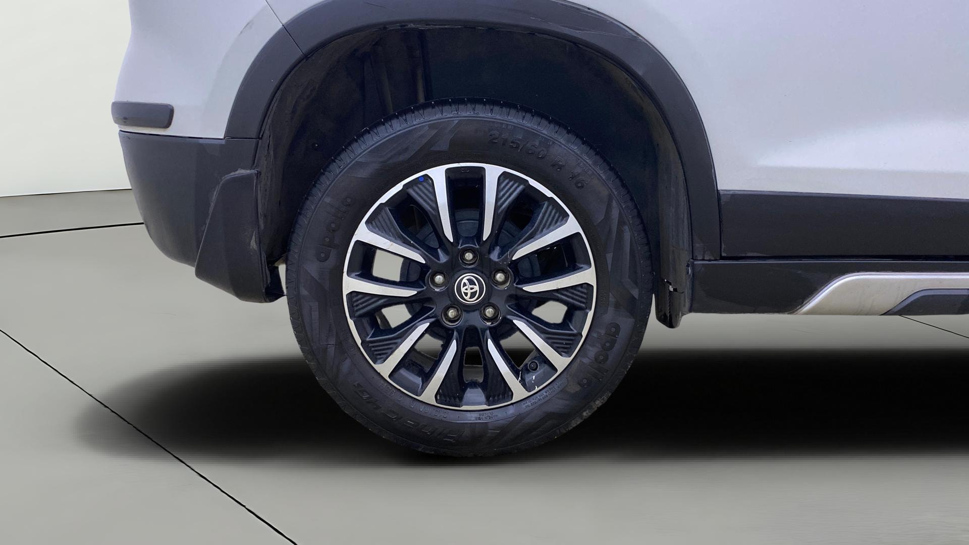 View 2022 Toyota Urban Cruiser Premium MT Image 25 Used 2022 Toyota Urban Cruiser Premium MT Image 25