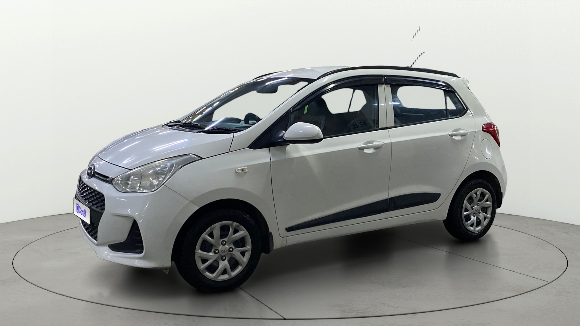 View 2019 Hyundai Grand i10 Magna 1.2 Kappa VTVT Image 34 Used 2019 Hyundai Grand i10 Magna 1.2 Kappa VTVT Image 34