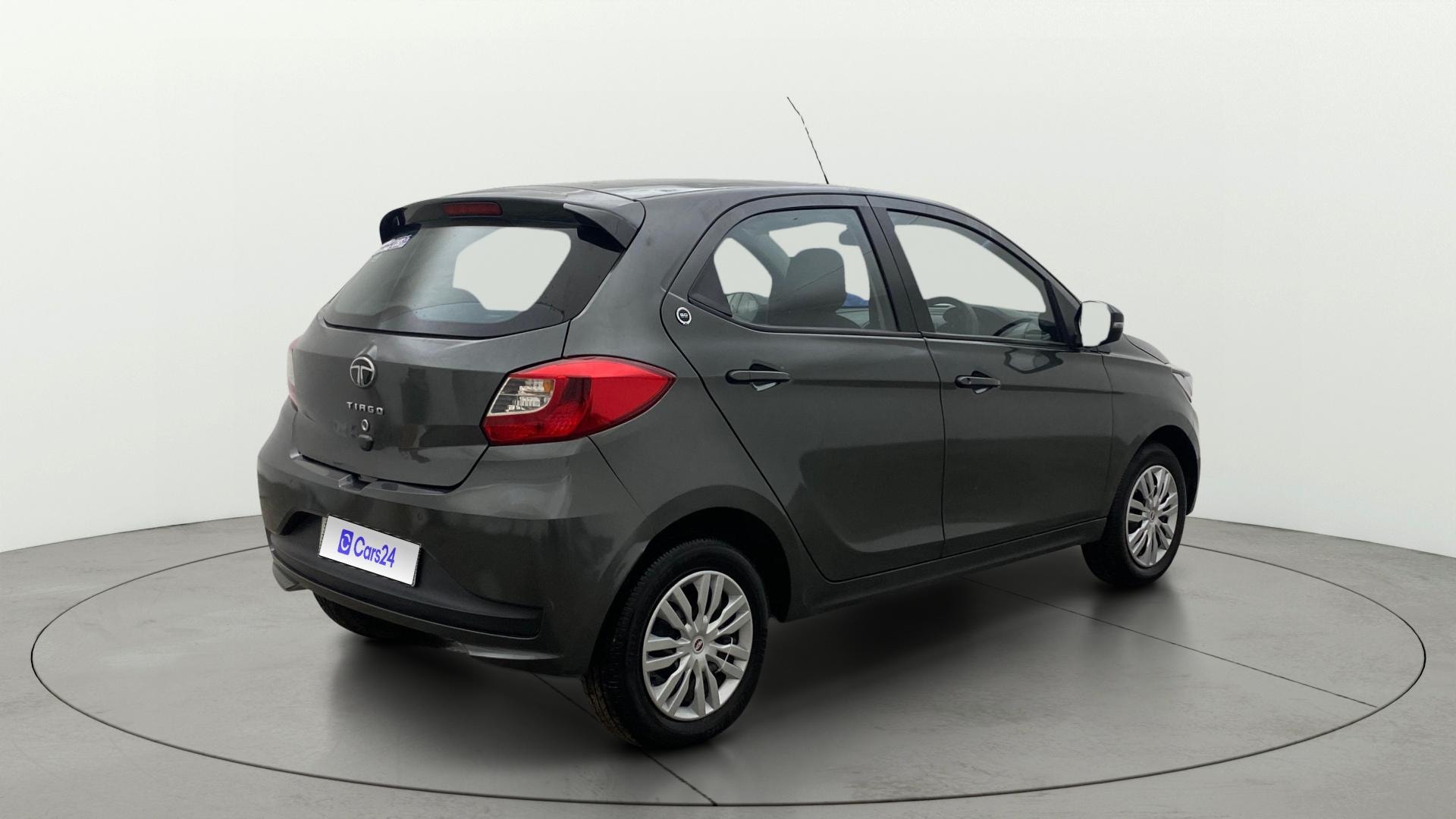 View 2024 Tata Tiago Revotorq XB Image 41 Used 2024 Tata Tiago Revotorq XB Image 41