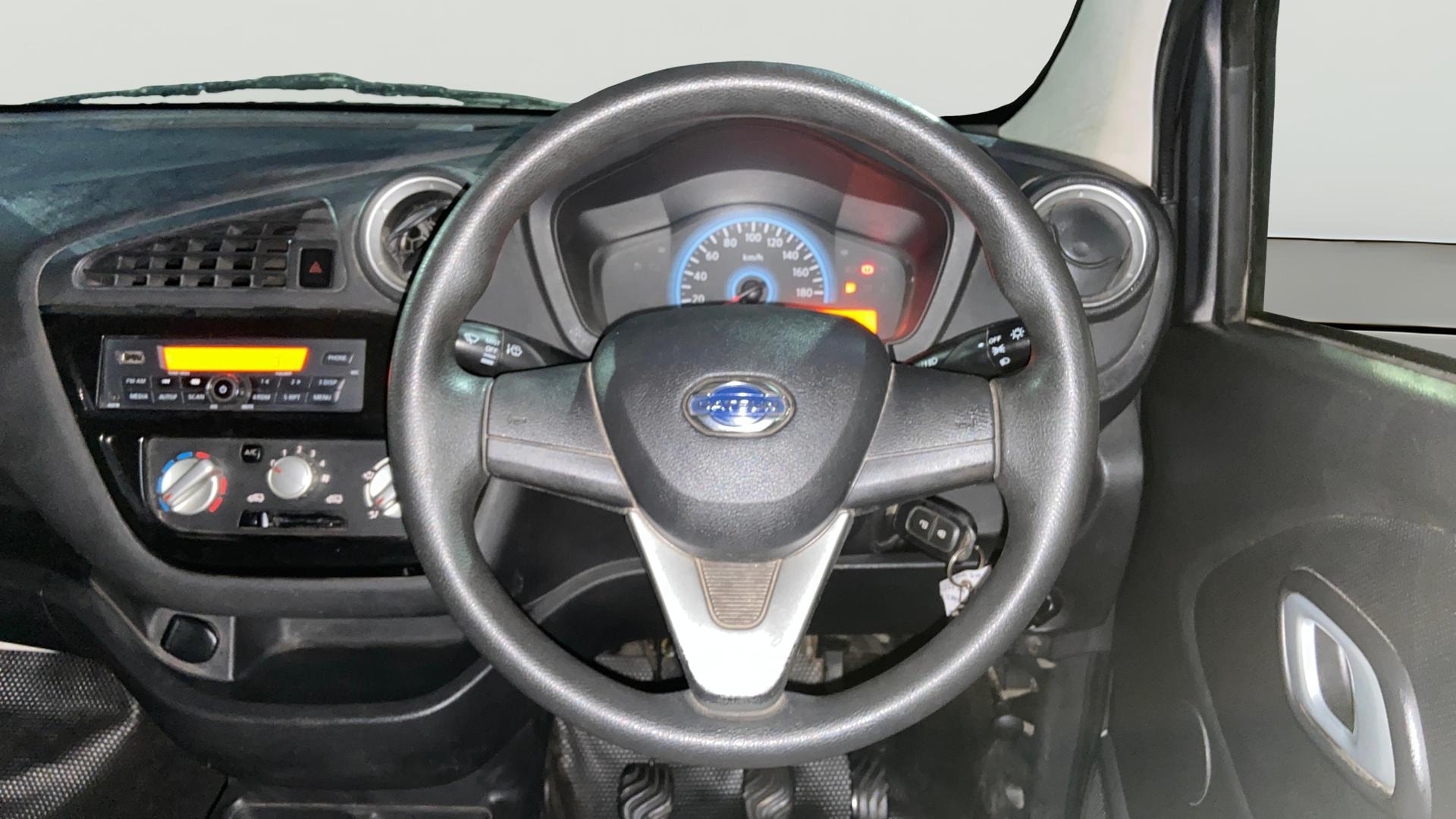 View 2018 Datsun Redi GO T(O)-0.8L BS IV Image 20 Used 2018 Datsun Redi GO T(O)-0.8L BS IV Image 20