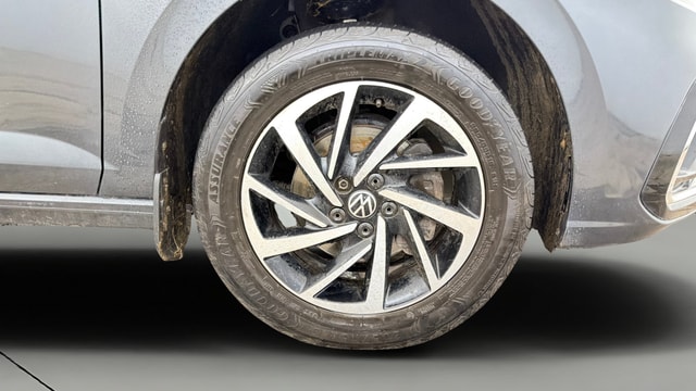View Volkswagen Virtus Image 40 Used Volkswagen Virtus Image 40