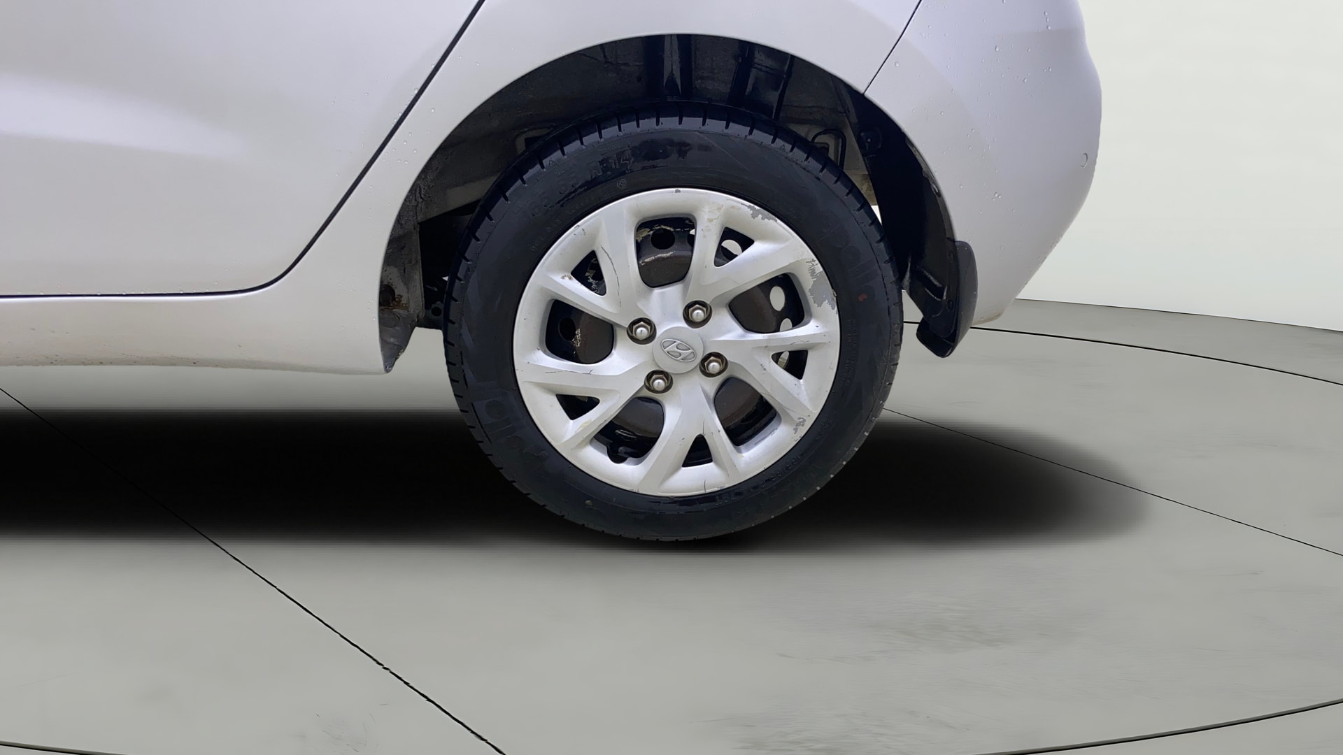View 2017 Hyundai Grand i10 Sportz 1.2 Kappa Image 11 Used 2017 Hyundai Grand i10 Sportz 1.2 Kappa Image 11