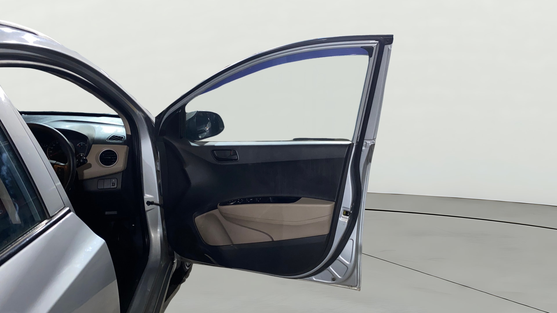 View 2019 Hyundai Grand i10 Magna 1.2 Kappa VTVT Image 44 Used 2019 Hyundai Grand i10 Magna 1.2 Kappa VTVT Image 44