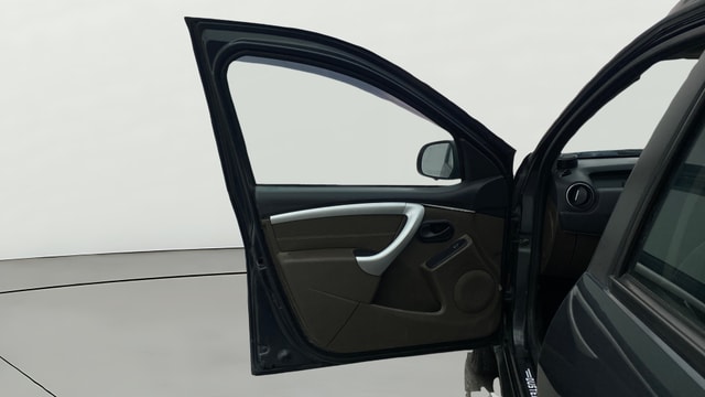 View Renault Duster Image 32 Used Renault Duster Image 32