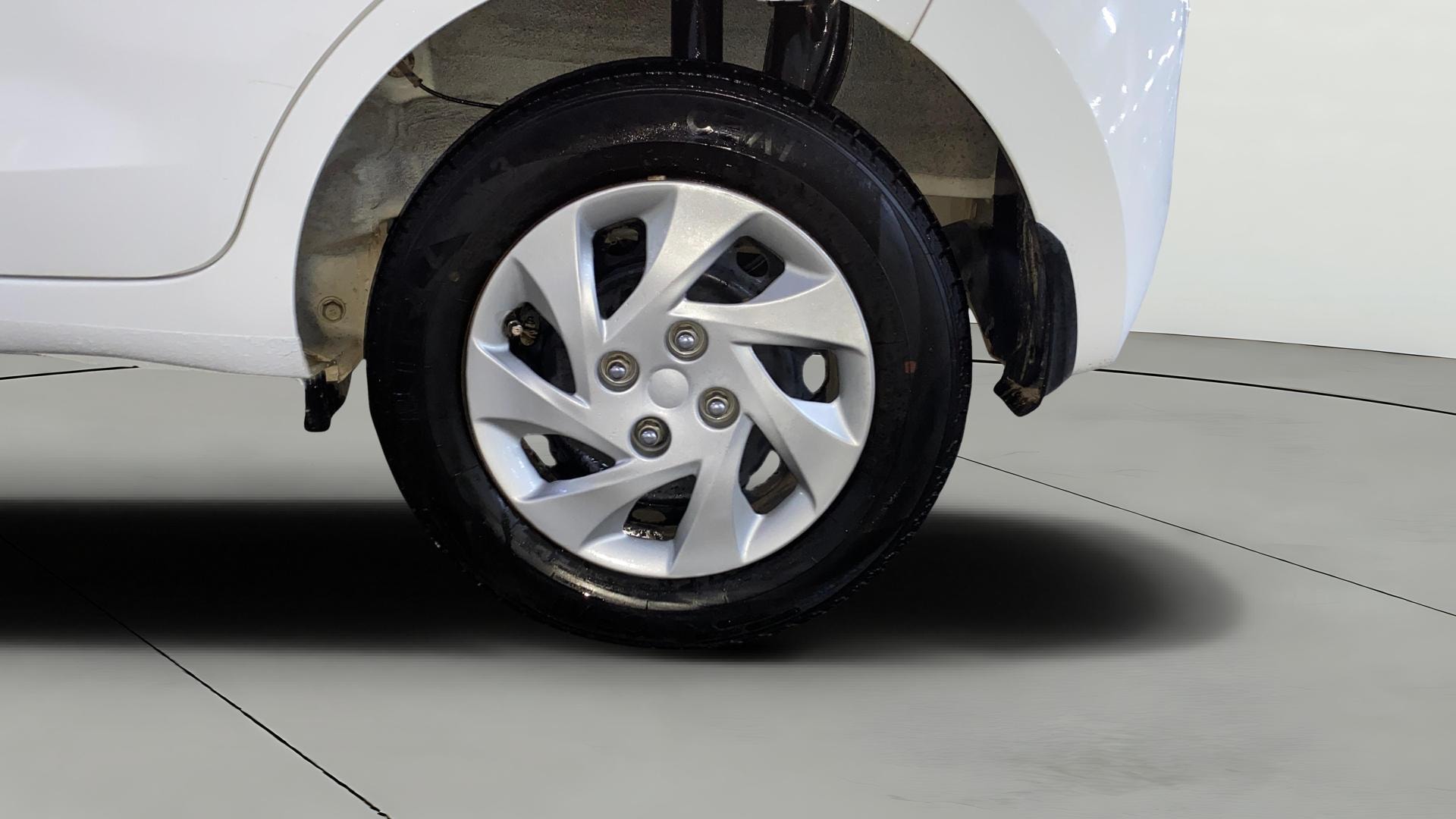 View 2019 Hyundai New Santro D-Lite Petrol Image 11 Used 2019 Hyundai New Santro D-Lite Petrol Image 11