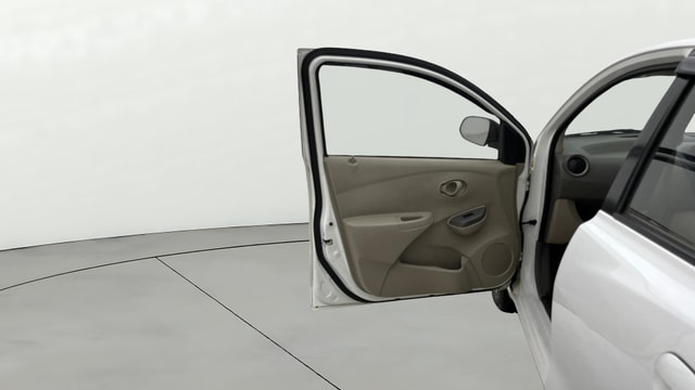View Datsun Go Image 31 Used Datsun Go Image 31
