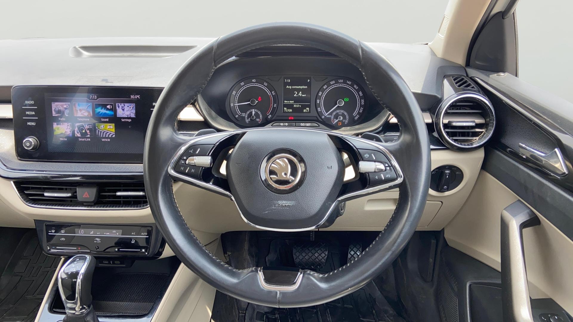 Used 2023 Skoda Slavia Used 2023 Skoda Slavia